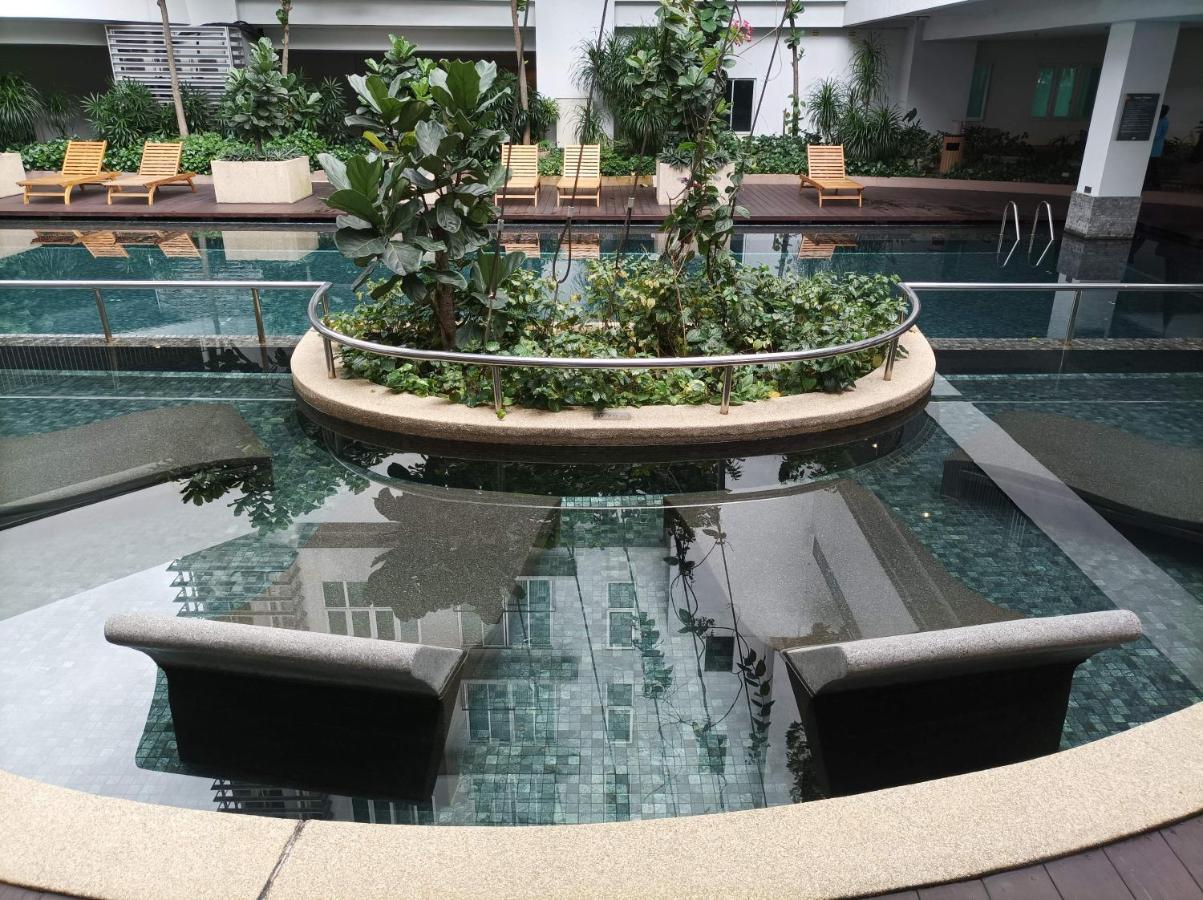 Verve 2Bedroom 2To6Pax Kuala Lumpur Near Midvalley Megamall Extérieur photo